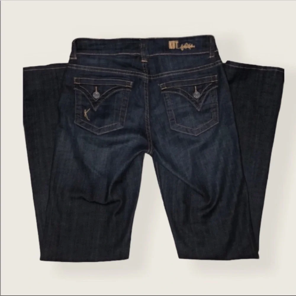 Kut from the kloth Catherine Jeans Denim Dark Wash Size 2